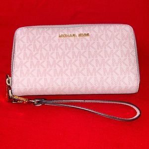 Michael Kors leather wristlet wallet